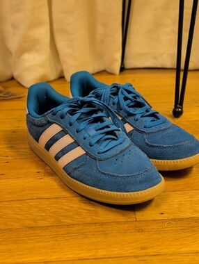 adidas Blue Suede Sneakers with Pink Stripes and Gum Sole